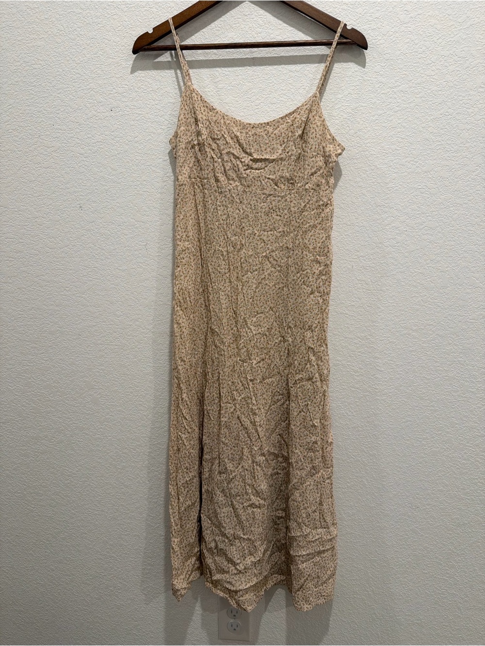 Brandy Melville vintage floral beige midi dress